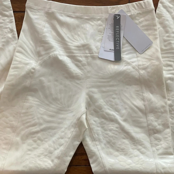 Guess Reflective Deborah leggings Ocean Salt Beige size XS - Picture 8 of 16